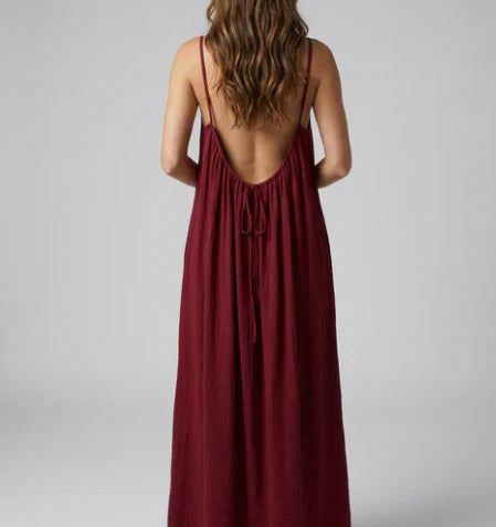 Scarlet Solace - Deep red